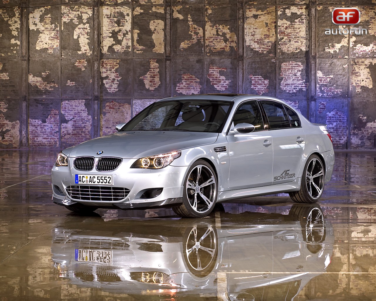 (4)bmw